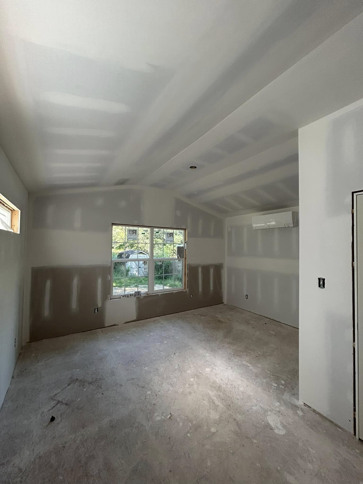 Drywall Contractor